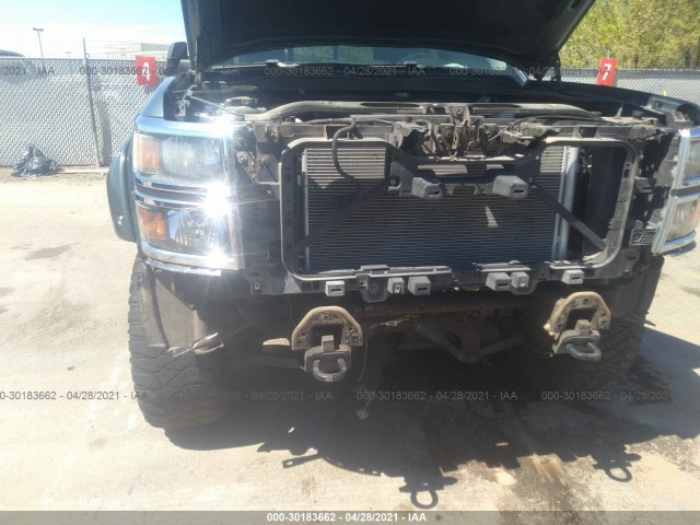 Photo 5 VIN: 3GCUKREC7EG121338 - CHEVROLET SILVERADO 1500 