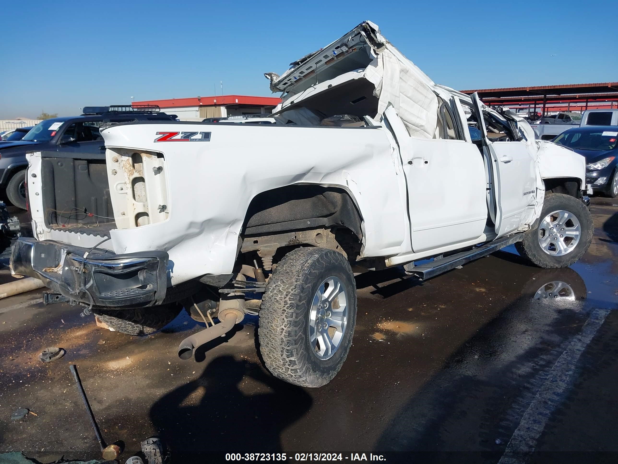 Photo 3 VIN: 3GCUKREC7FG288672 - CHEVROLET SILVERADO 