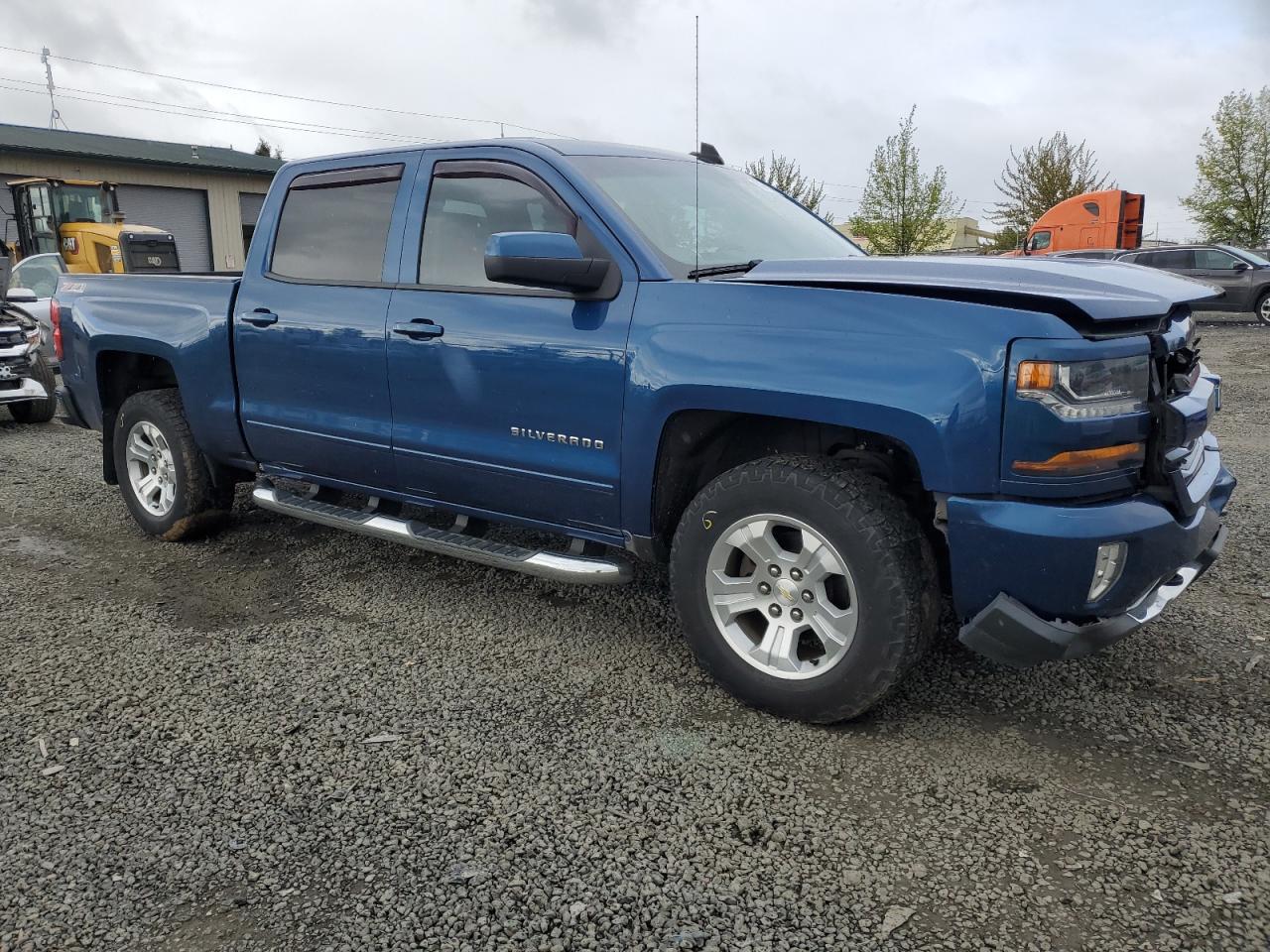 Photo 3 VIN: 3GCUKREC7GG146226 - CHEVROLET SILVERADO 