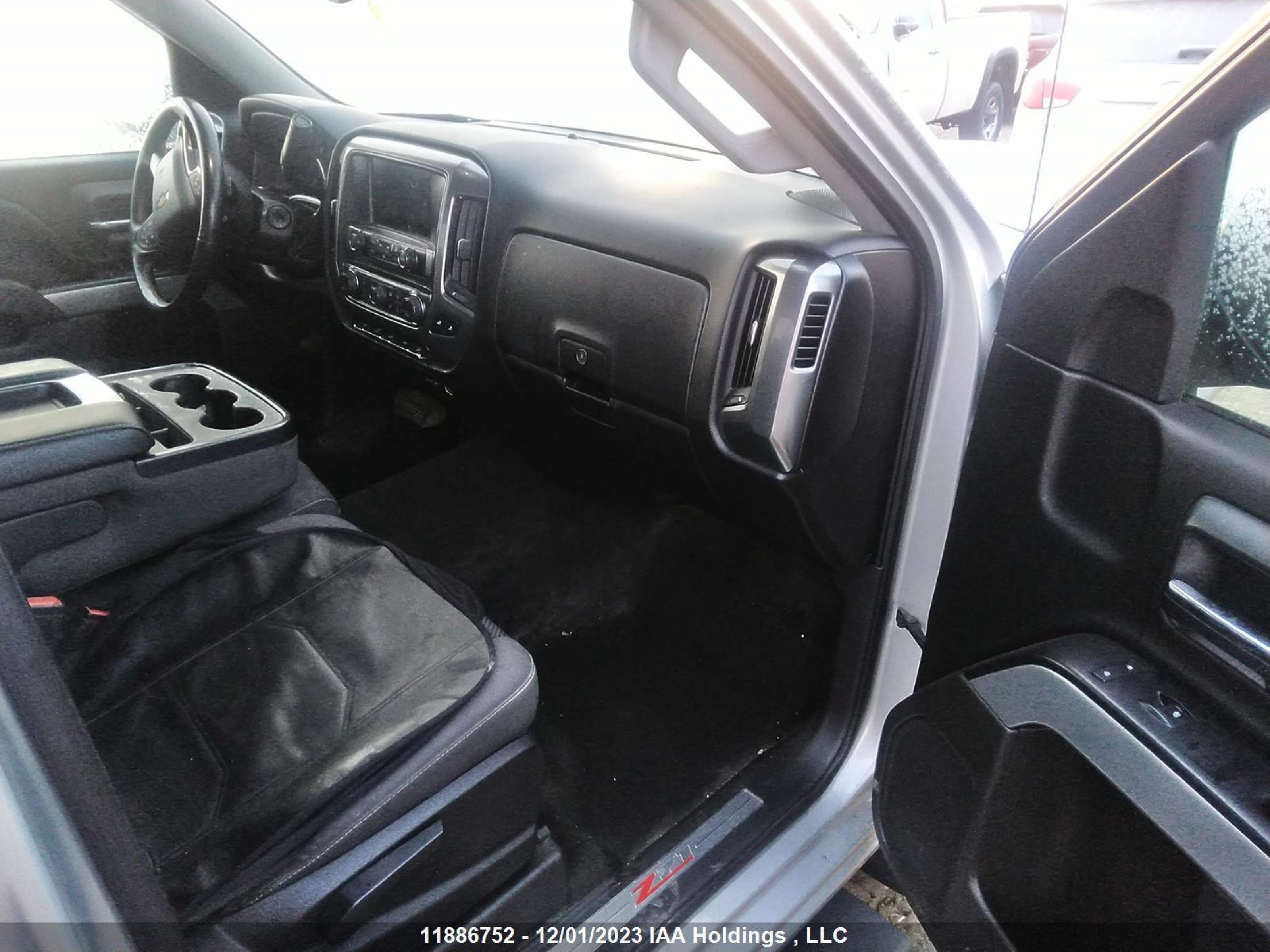 Photo 4 VIN: 3GCUKREC7HG115429 - CHEVROLET SILVERADO 