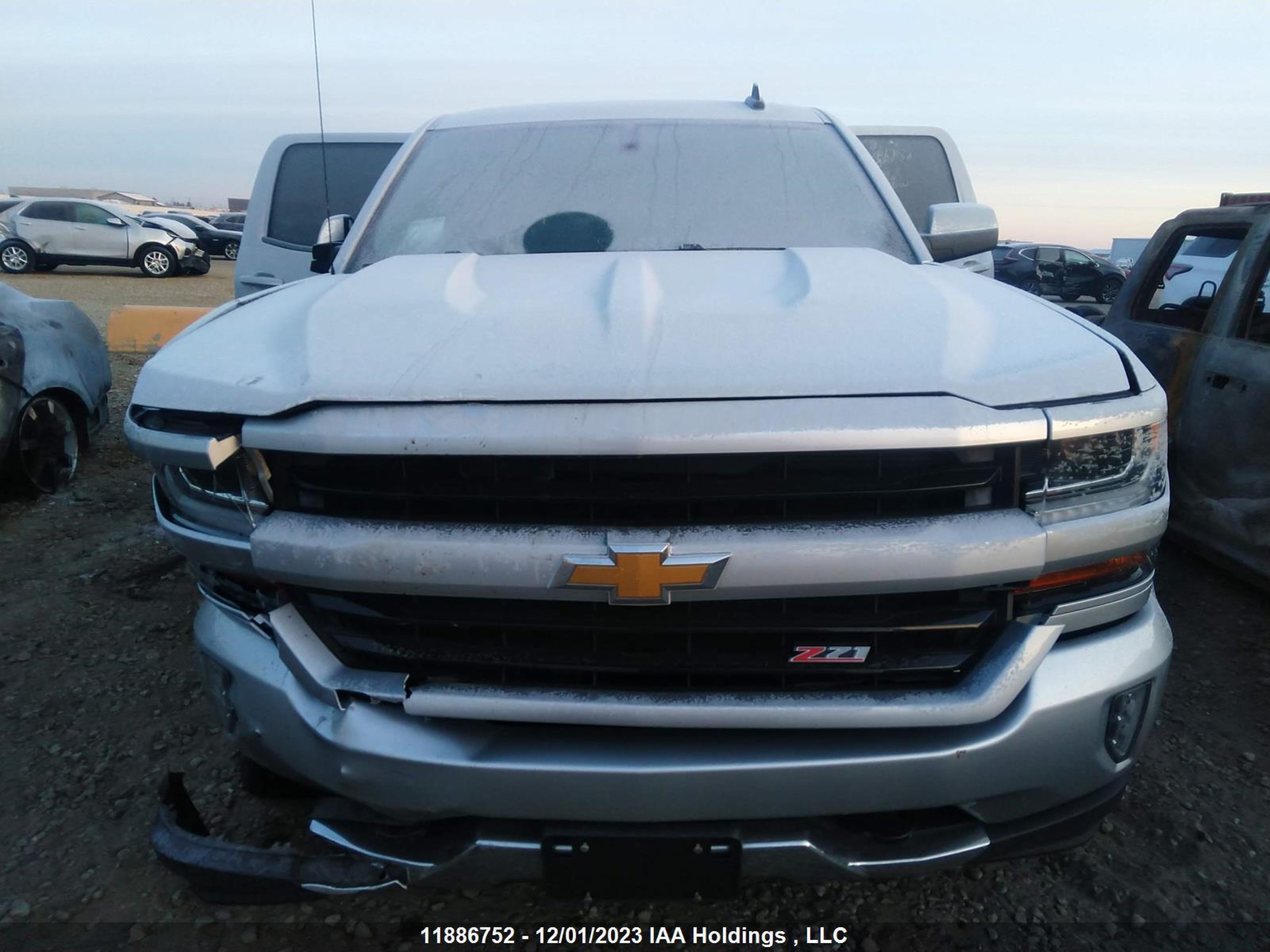 Photo 5 VIN: 3GCUKREC7HG115429 - CHEVROLET SILVERADO 