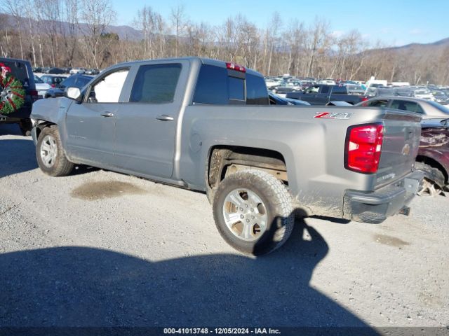 Photo 2 VIN: 3GCUKREC7HG180572 - CHEVROLET SILVERADO 