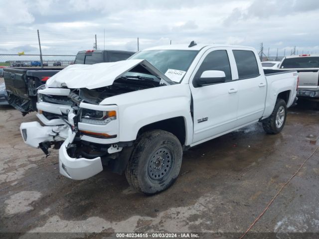 Photo 1 VIN: 3GCUKREC7JG135234 - CHEVROLET SILVERADO 