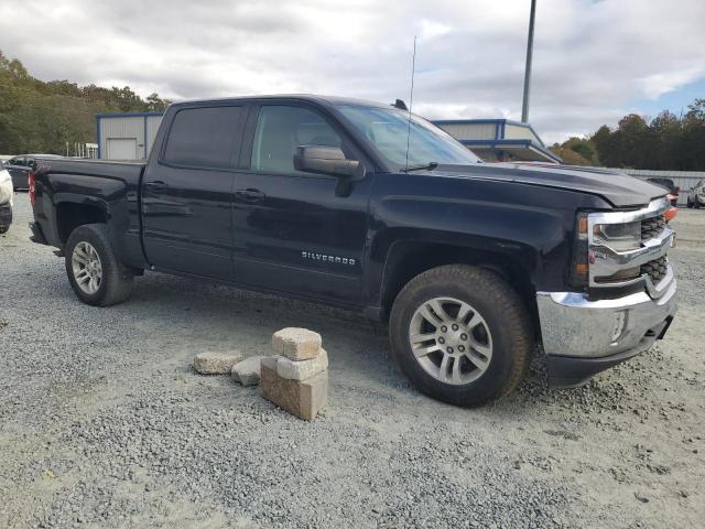 Photo 3 VIN: 3GCUKREC7JG157976 - CHEVROLET SILVERADO 