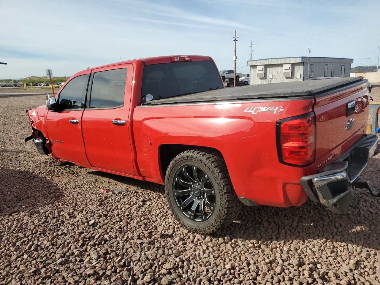 Photo 1 VIN: 3GCUKREC8EG402936 - CHEVROLET SILVERADO 