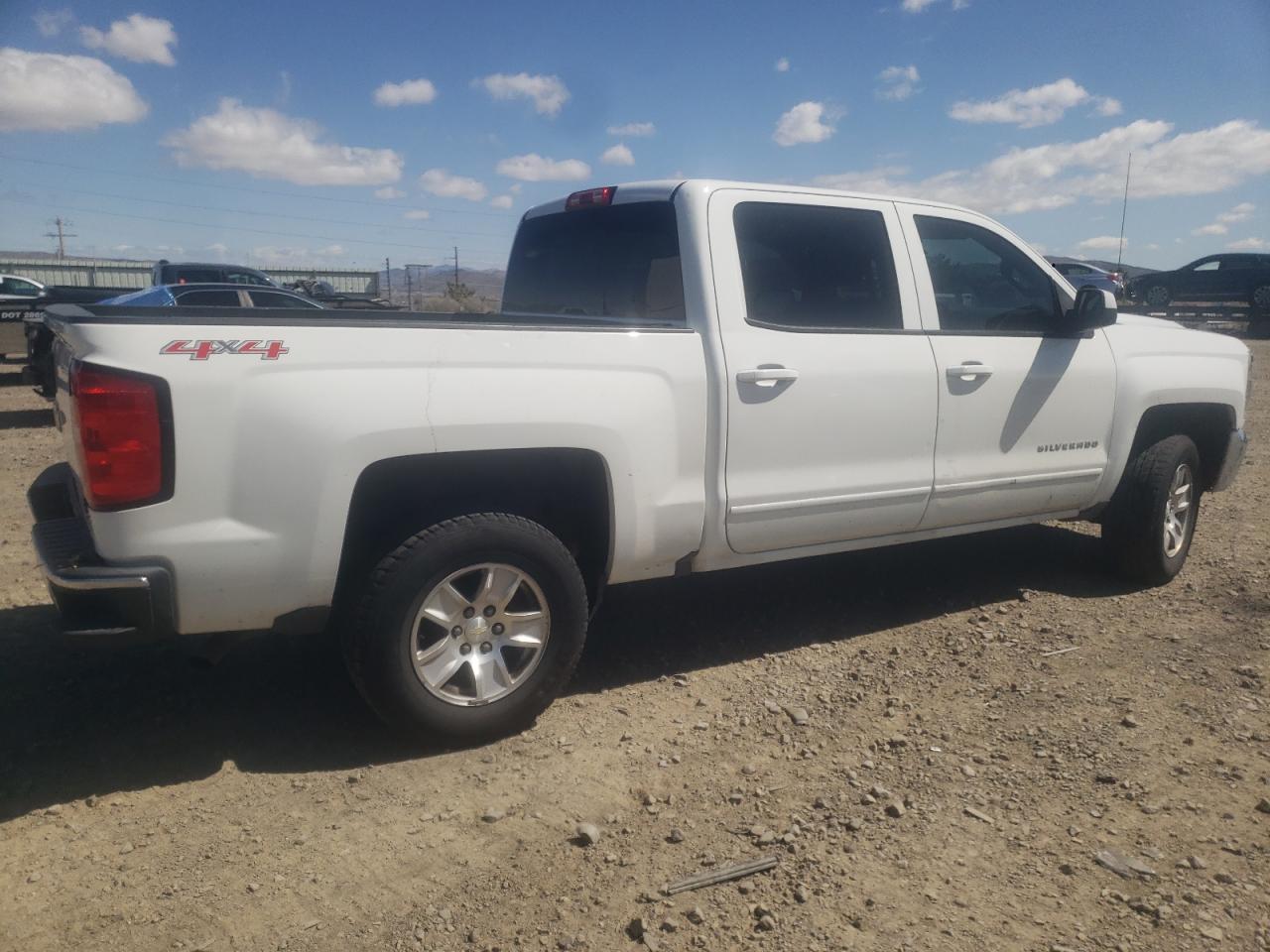 Photo 2 VIN: 3GCUKREC8GG127894 - CHEVROLET SILVERADO 