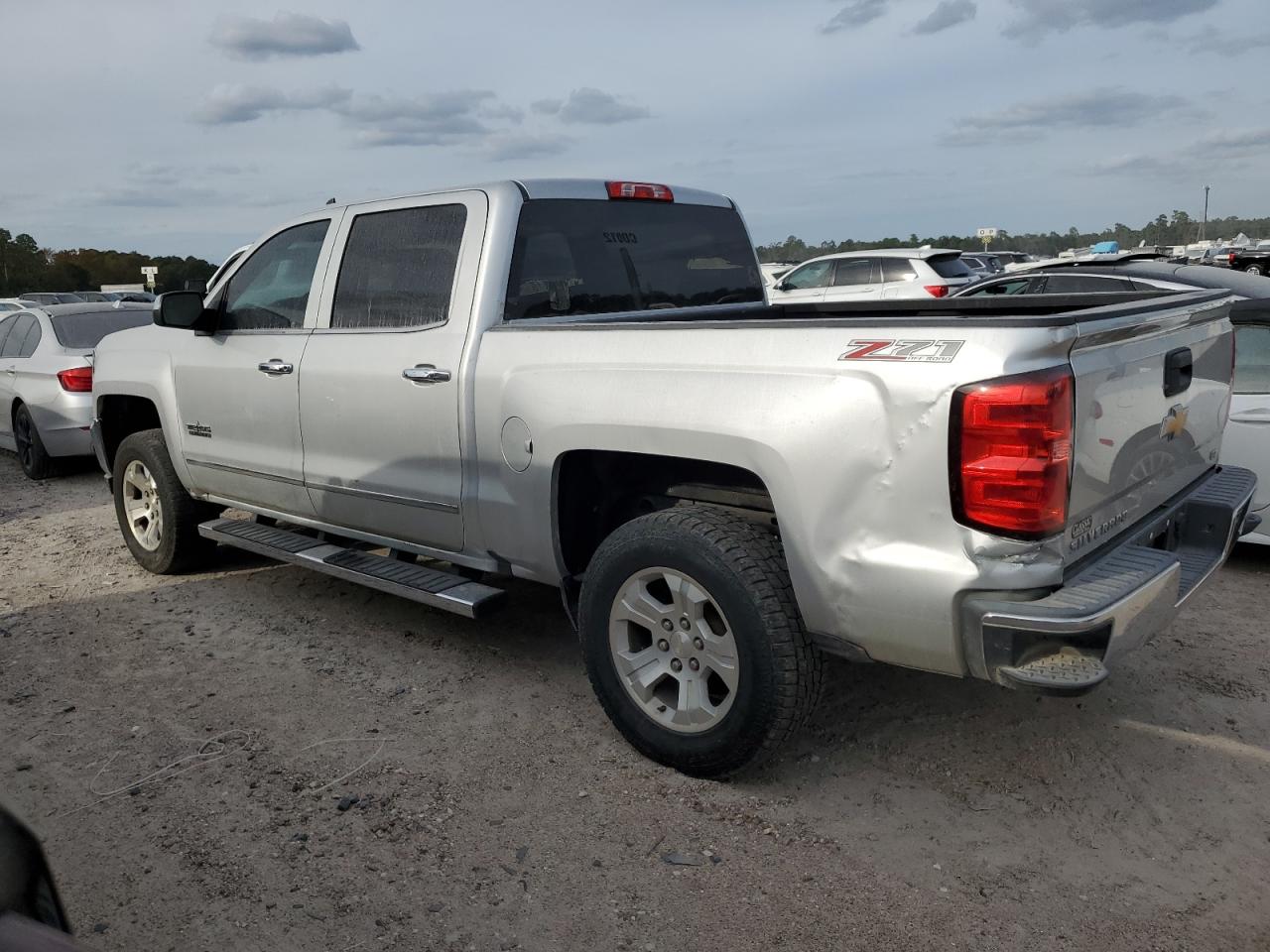 Photo 1 VIN: 3GCUKREC8HG404982 - CHEVROLET SILVERADO 