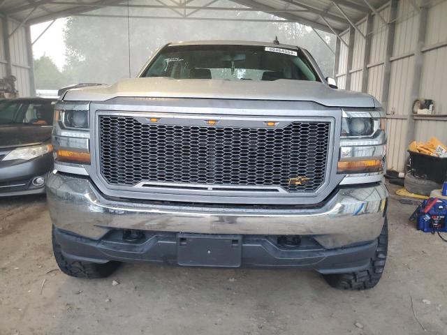 Photo 4 VIN: 3GCUKREC8JG106731 - CHEVROLET SILVERADO 