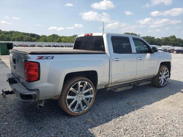 Photo 2 VIN: 3GCUKREC8JG173846 - CHEVROLET SILVERADO 