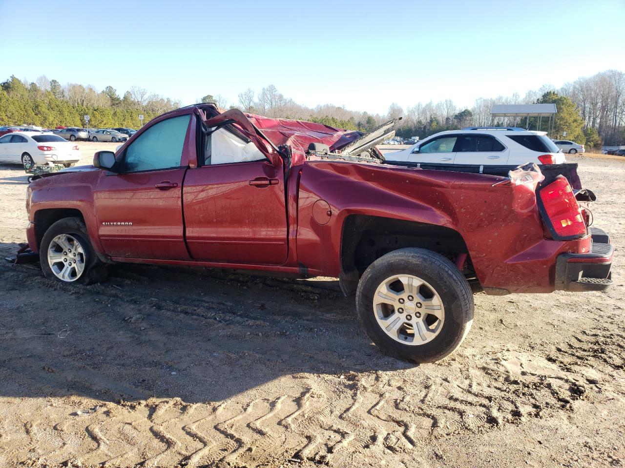 Photo 1 VIN: 3GCUKREC8JG175208 - CHEVROLET SILVERADO 