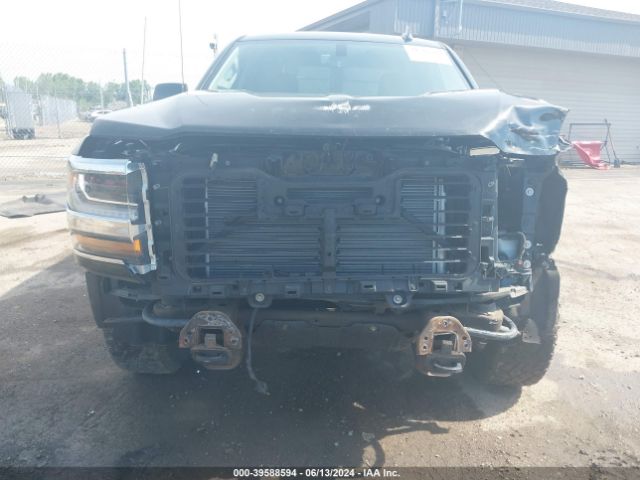 Photo 5 VIN: 3GCUKREC8JG281786 - CHEVROLET SILVERADO 