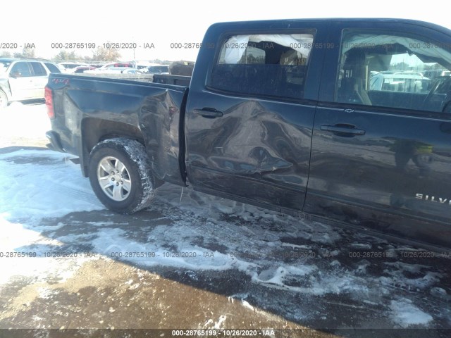 Photo 5 VIN: 3GCUKREC8JG365235 - CHEVROLET SILVERADO 1500 