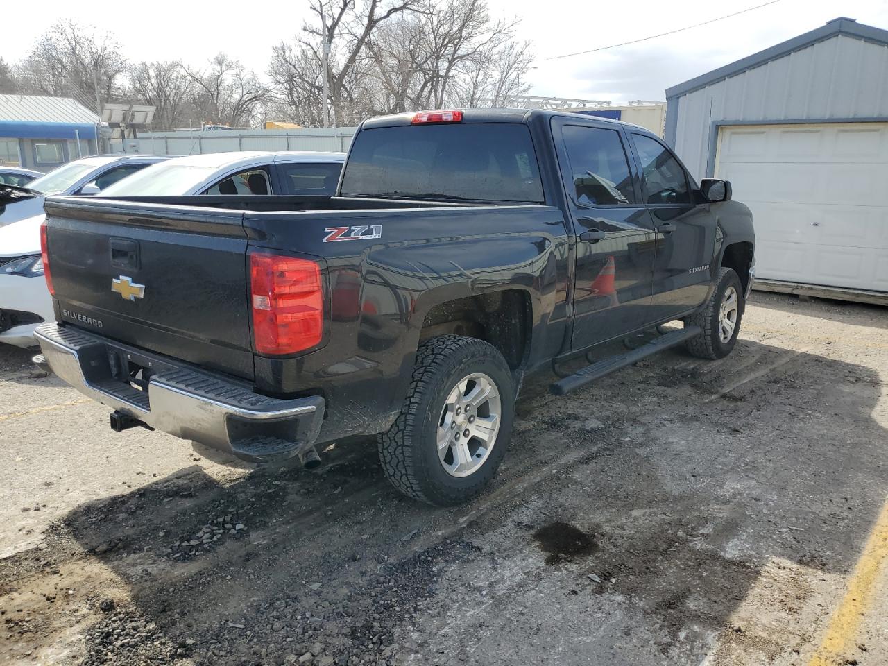 Photo 2 VIN: 3GCUKREC9EG176275 - CHEVROLET SILVERADO 