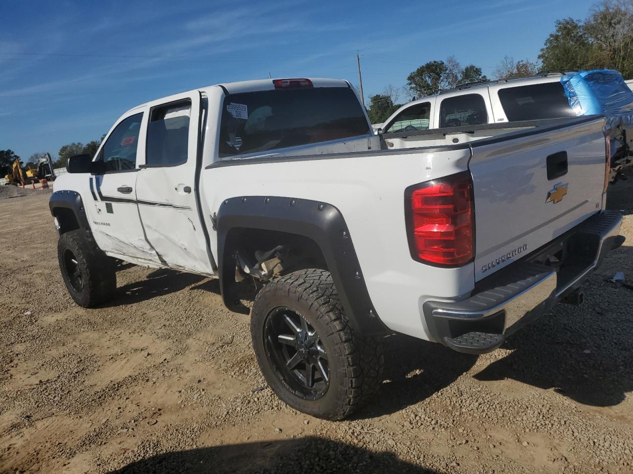 Photo 1 VIN: 3GCUKREC9EG213163 - CHEVROLET SILVERADO 