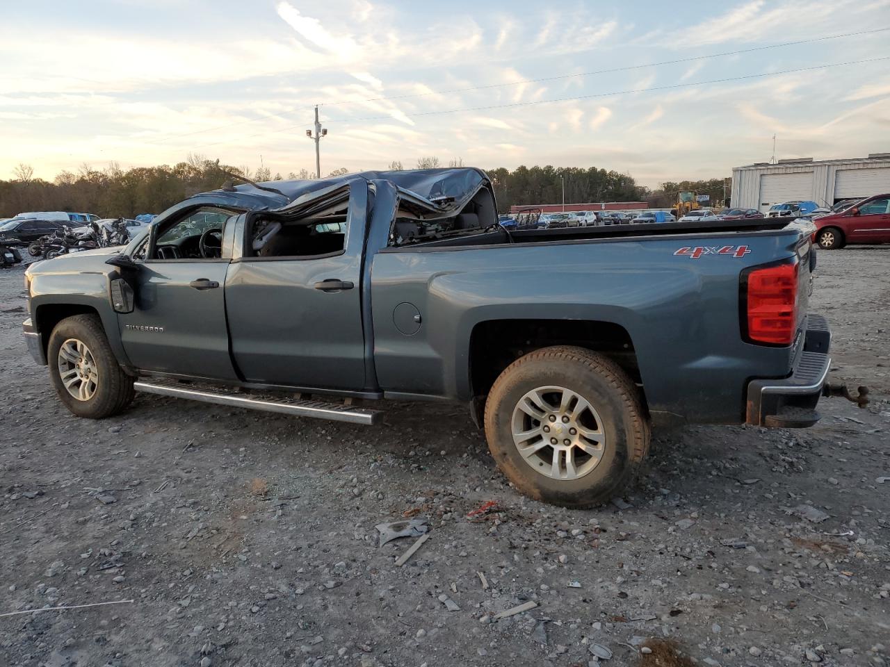 Photo 1 VIN: 3GCUKREC9EG213468 - CHEVROLET SILVERADO 