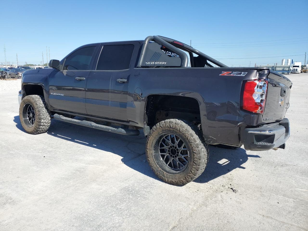 Photo 2 VIN: 3GCUKREC9EG267451 - CHEVROLET SILVERADO 