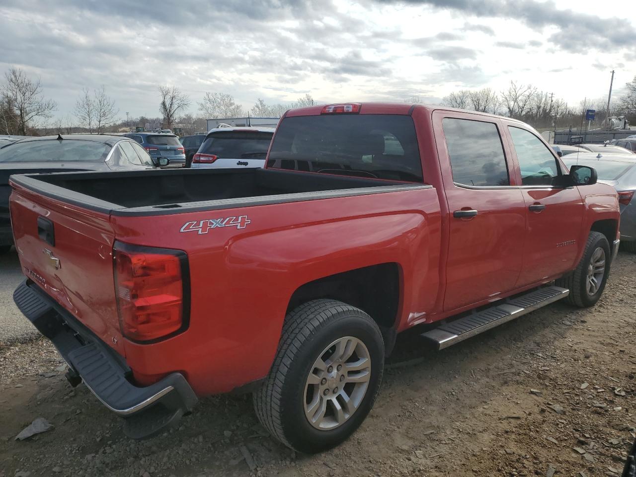 Photo 2 VIN: 3GCUKREC9EG310850 - CHEVROLET SILVERADO 