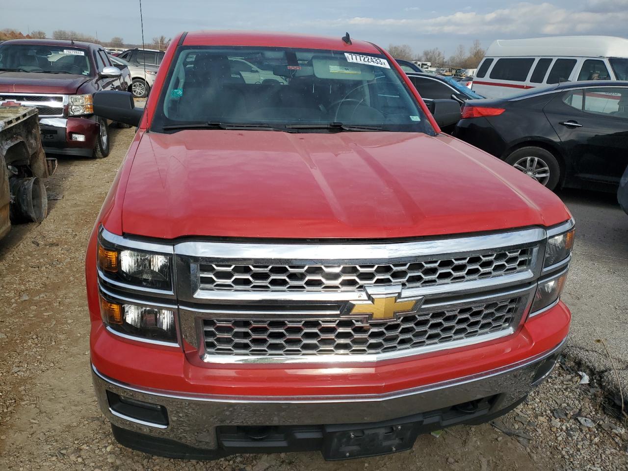 Photo 4 VIN: 3GCUKREC9EG310850 - CHEVROLET SILVERADO 