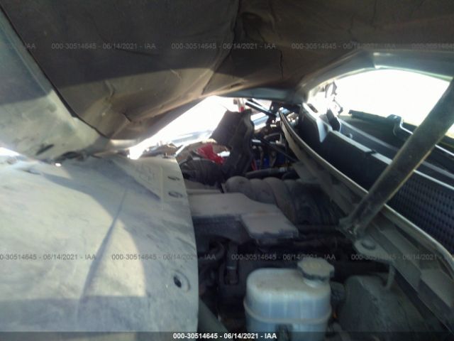 Photo 9 VIN: 3GCUKREC9GG167241 - CHEVROLET SILVERADO 1500 