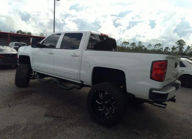 Photo 2 VIN: 3GCUKREC9GG256047 - CHEVROLET SILVERADO 1500 