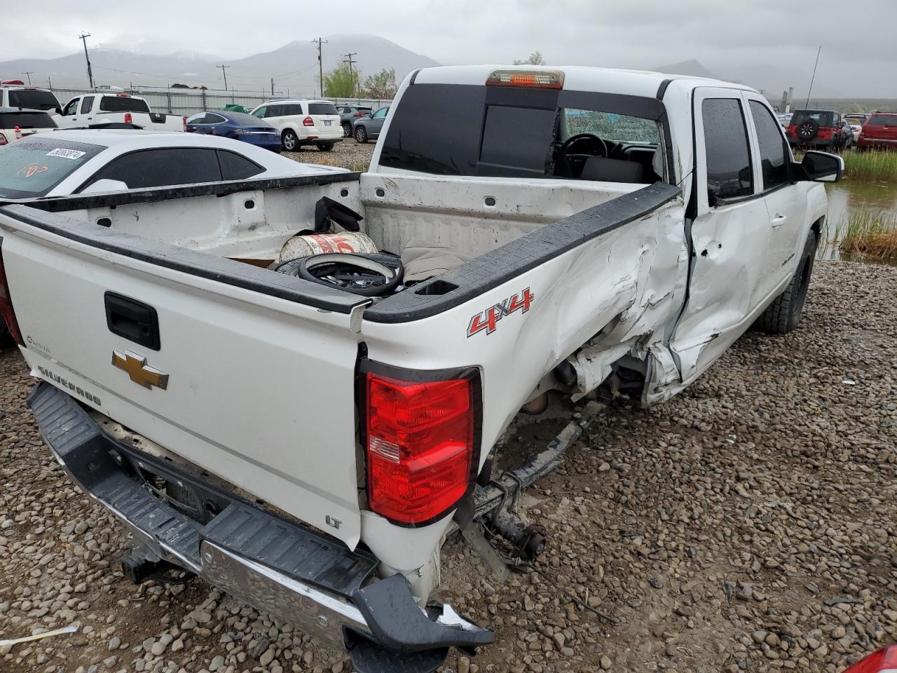 Photo 2 VIN: 3GCUKREC9GG258641 - CHEVROLET SILVERADO 