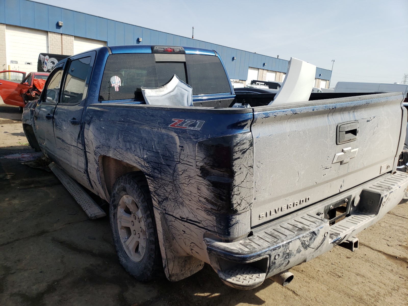 Photo 2 VIN: 3GCUKREC9GG296273 - CHEVROLET SILVERADO 