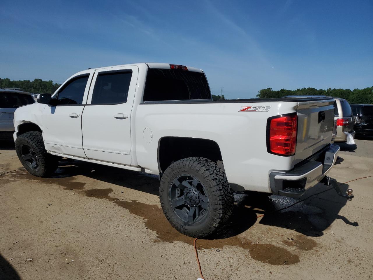 Photo 1 VIN: 3GCUKREC9HG348521 - CHEVROLET SILVERADO 