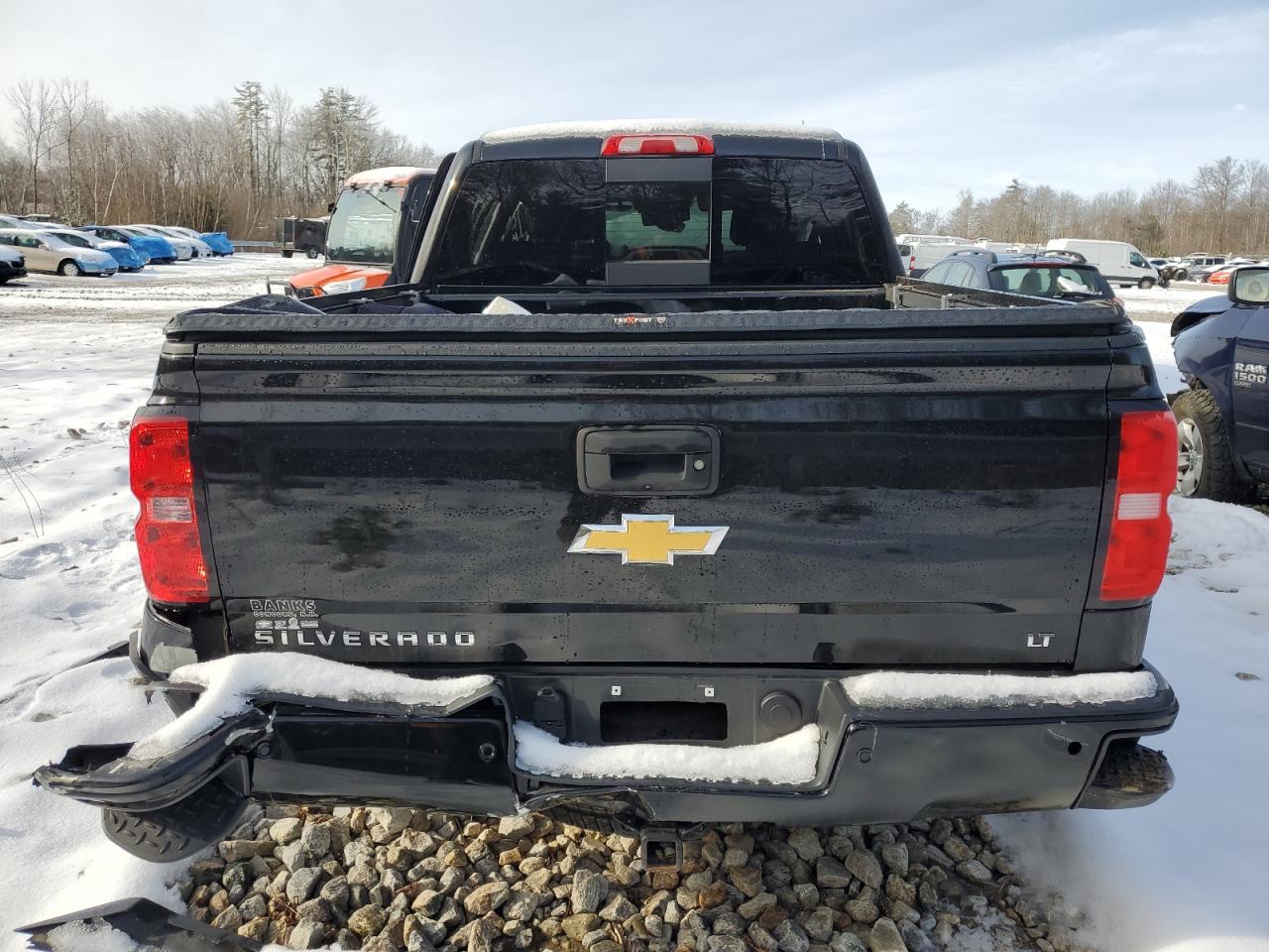 Photo 5 VIN: 3GCUKREC9JG174679 - CHEVROLET SILVERADO 