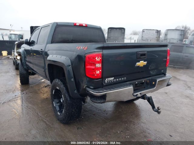 Photo 2 VIN: 3GCUKREC9JG256346 - CHEVROLET SILVERADO 1500 