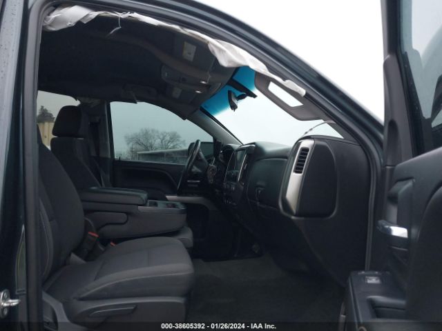 Photo 4 VIN: 3GCUKREC9JG256346 - CHEVROLET SILVERADO 1500 