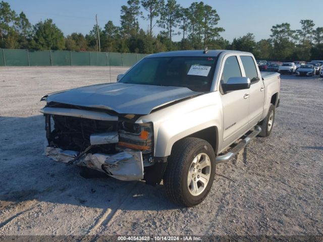 Photo 1 VIN: 3GCUKREC9JG588433 - CHEVROLET SILVERADO 