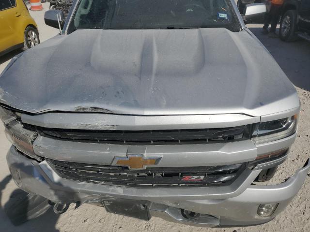 Photo 10 VIN: 3GCUKREC9JG637307 - CHEVROLET SILVERADO 