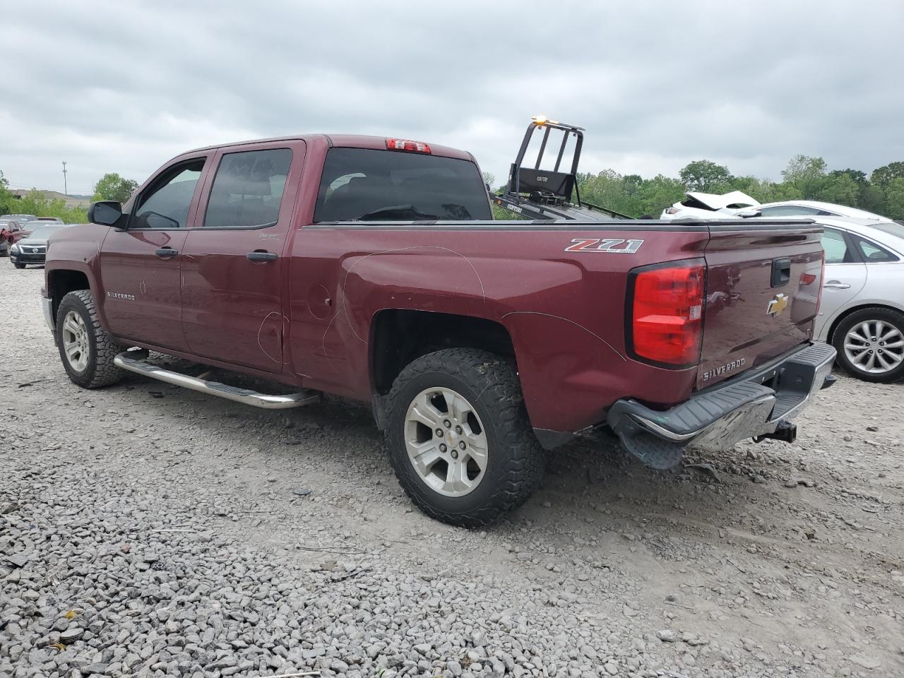 Photo 1 VIN: 3GCUKRECXEG103982 - CHEVROLET SILVERADO 