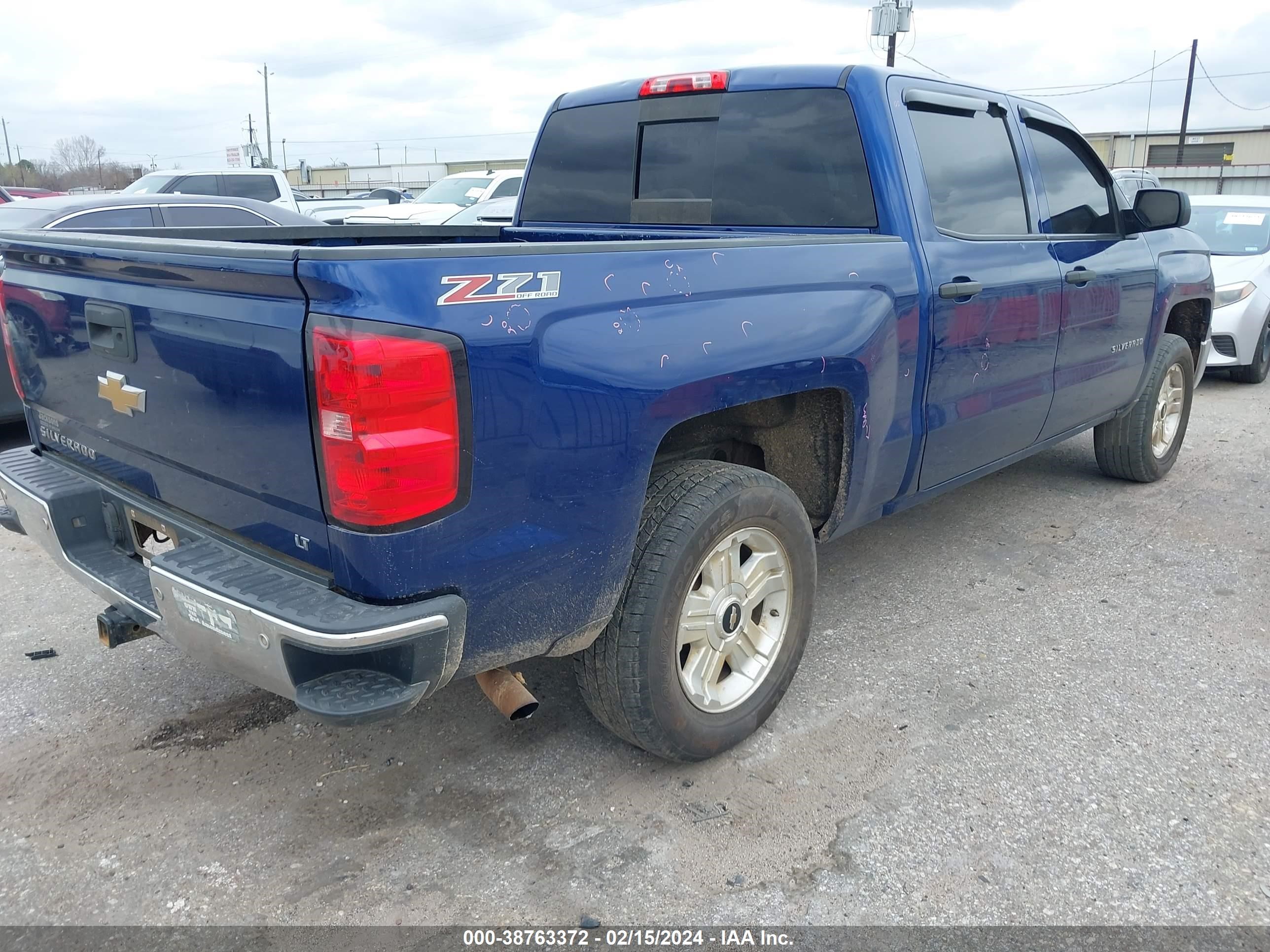 Photo 3 VIN: 3GCUKRECXEG271847 - CHEVROLET SILVERADO 