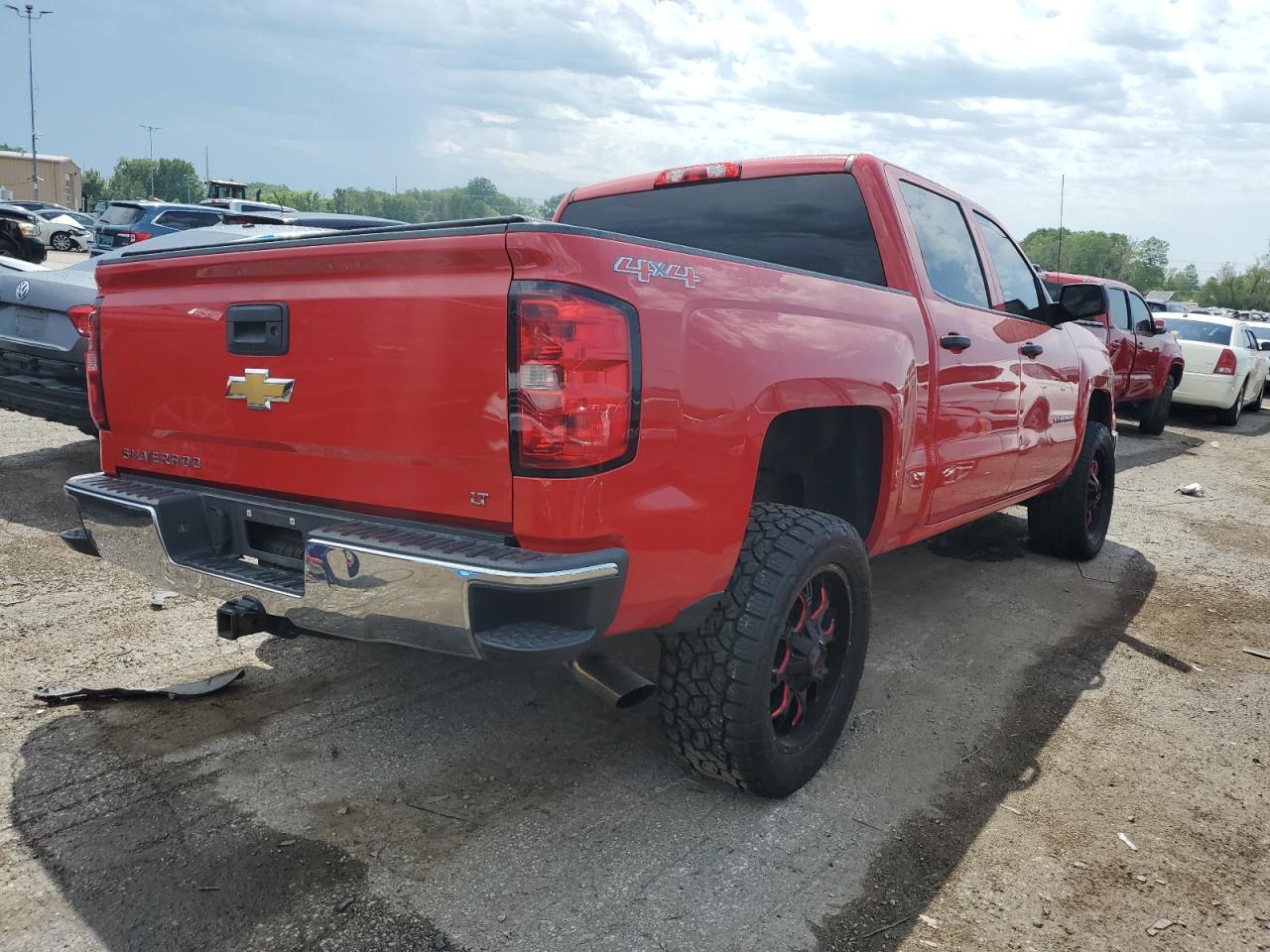 Photo 2 VIN: 3GCUKRECXEG317046 - CHEVROLET SILVERADO 