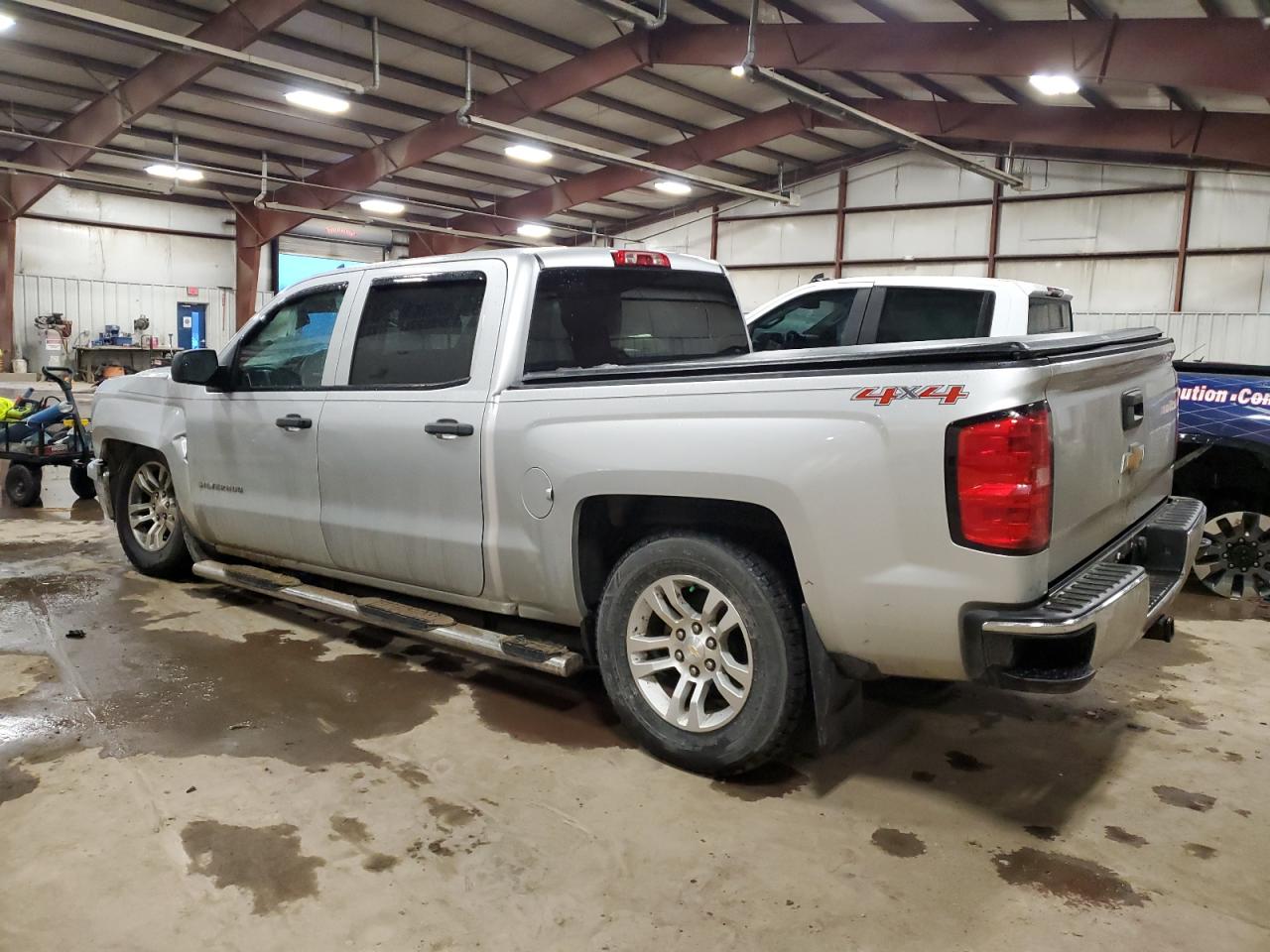 Photo 1 VIN: 3GCUKRECXEG528294 - CHEVROLET SILVERADO 