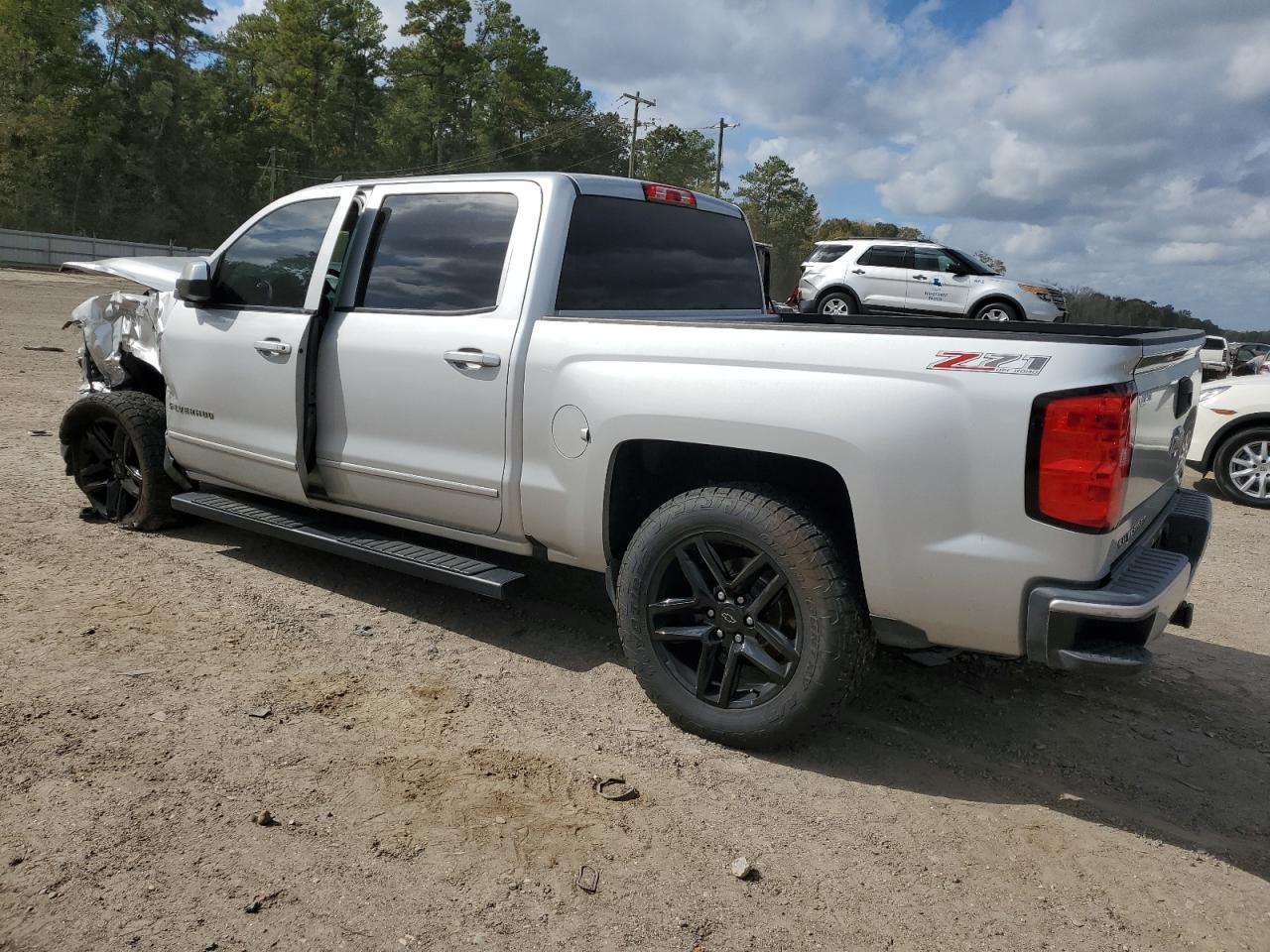 Photo 1 VIN: 3GCUKRECXGG217225 - CHEVROLET SILVERADO 