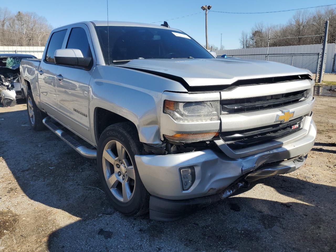 Photo 3 VIN: 3GCUKRECXGG236017 - CHEVROLET SILVERADO 