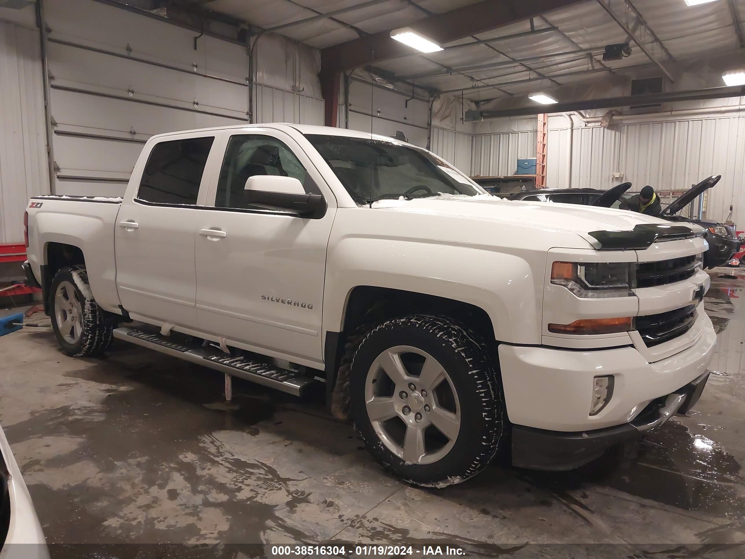 Photo 12 VIN: 3GCUKRECXHG129759 - CHEVROLET SILVERADO 