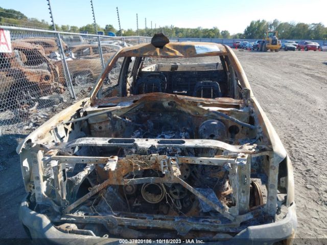 Photo 5 VIN: 3GCUKRECXHG263624 - CHEVROLET SILVERADO 1500 