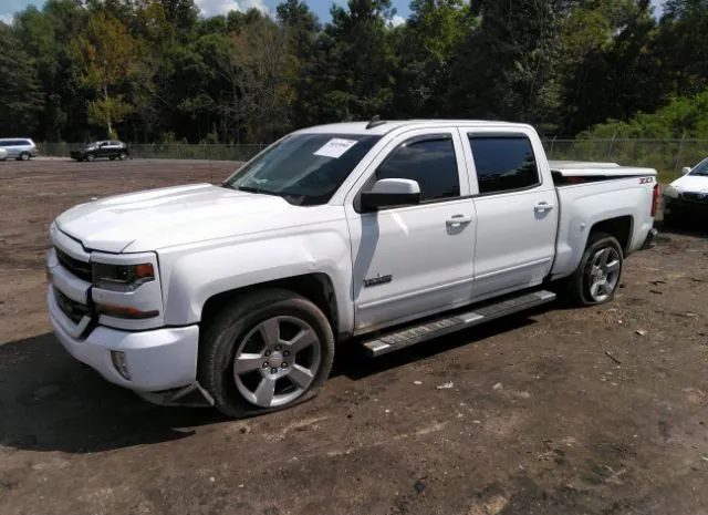 Photo 1 VIN: 3GCUKRECXJG114233 - CHEVROLET SILVERADO 1500 