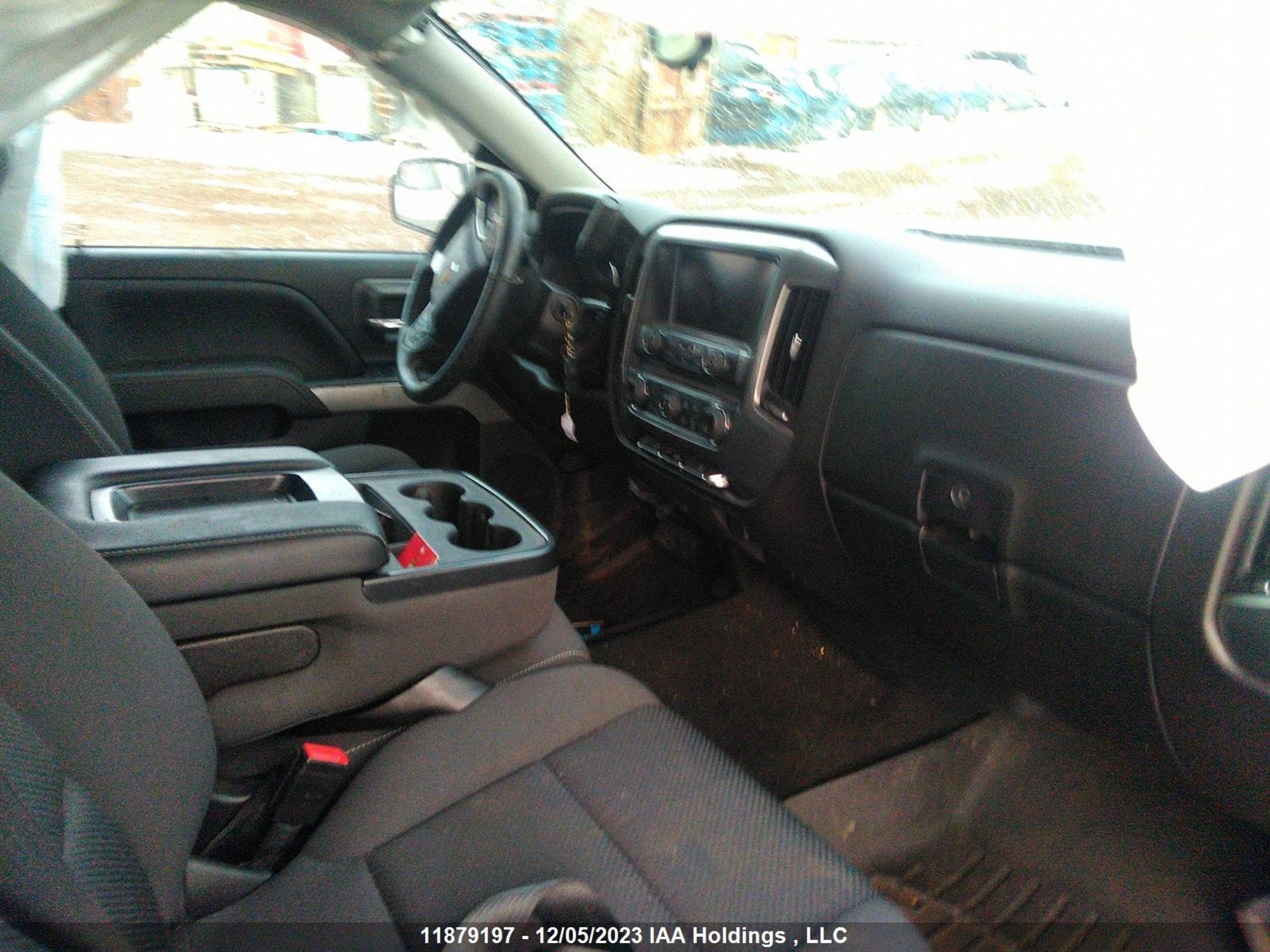 Photo 4 VIN: 3GCUKRECXJG128388 - CHEVROLET SILVERADO 