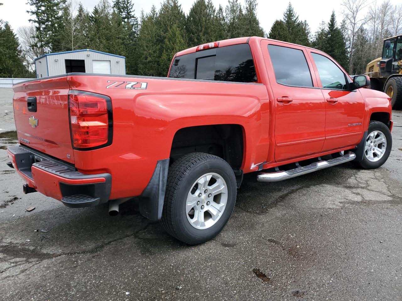 Photo 2 VIN: 3GCUKRECXJG309197 - CHEVROLET SILVERADO 