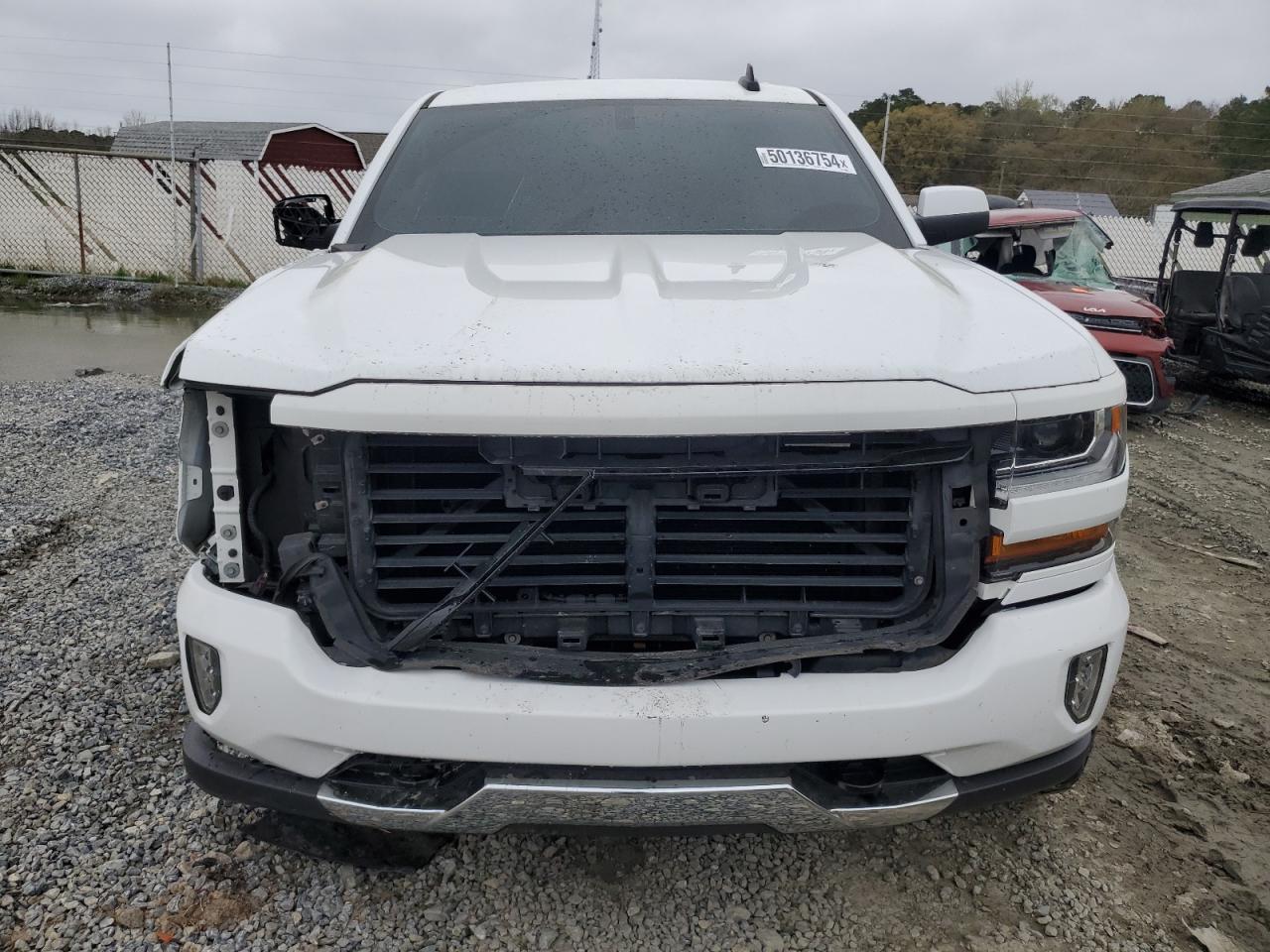 Photo 4 VIN: 3GCUKRECXJG415049 - CHEVROLET SILVERADO 