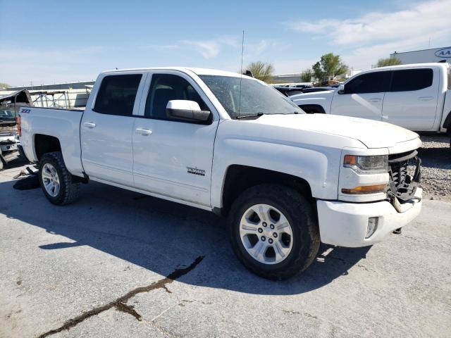 Photo 3 VIN: 3GCUKRECXJG425015 - CHEVROLET SILVERADO 