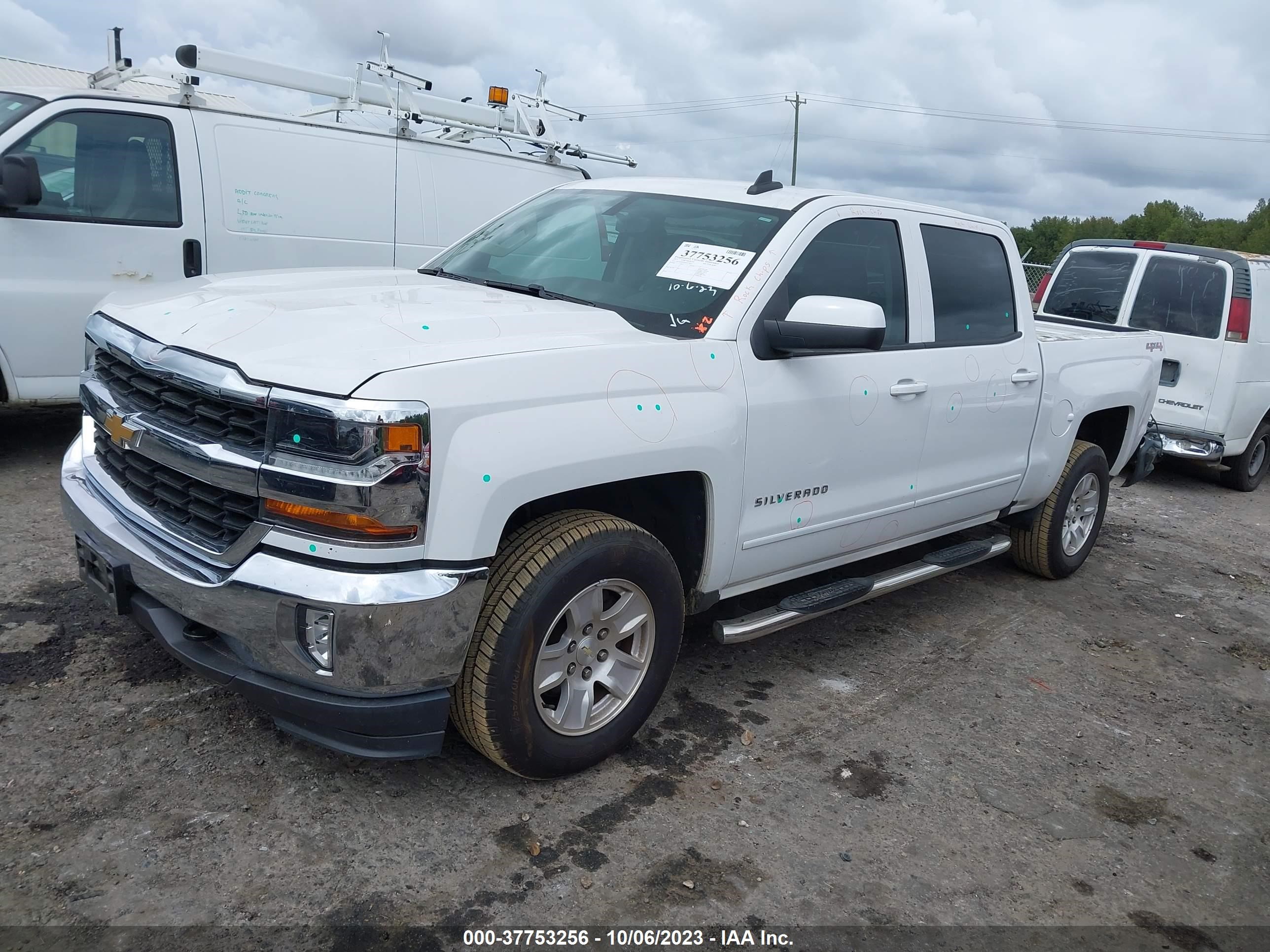 Photo 1 VIN: 3GCUKREH0HG378812 - CHEVROLET SILVERADO 