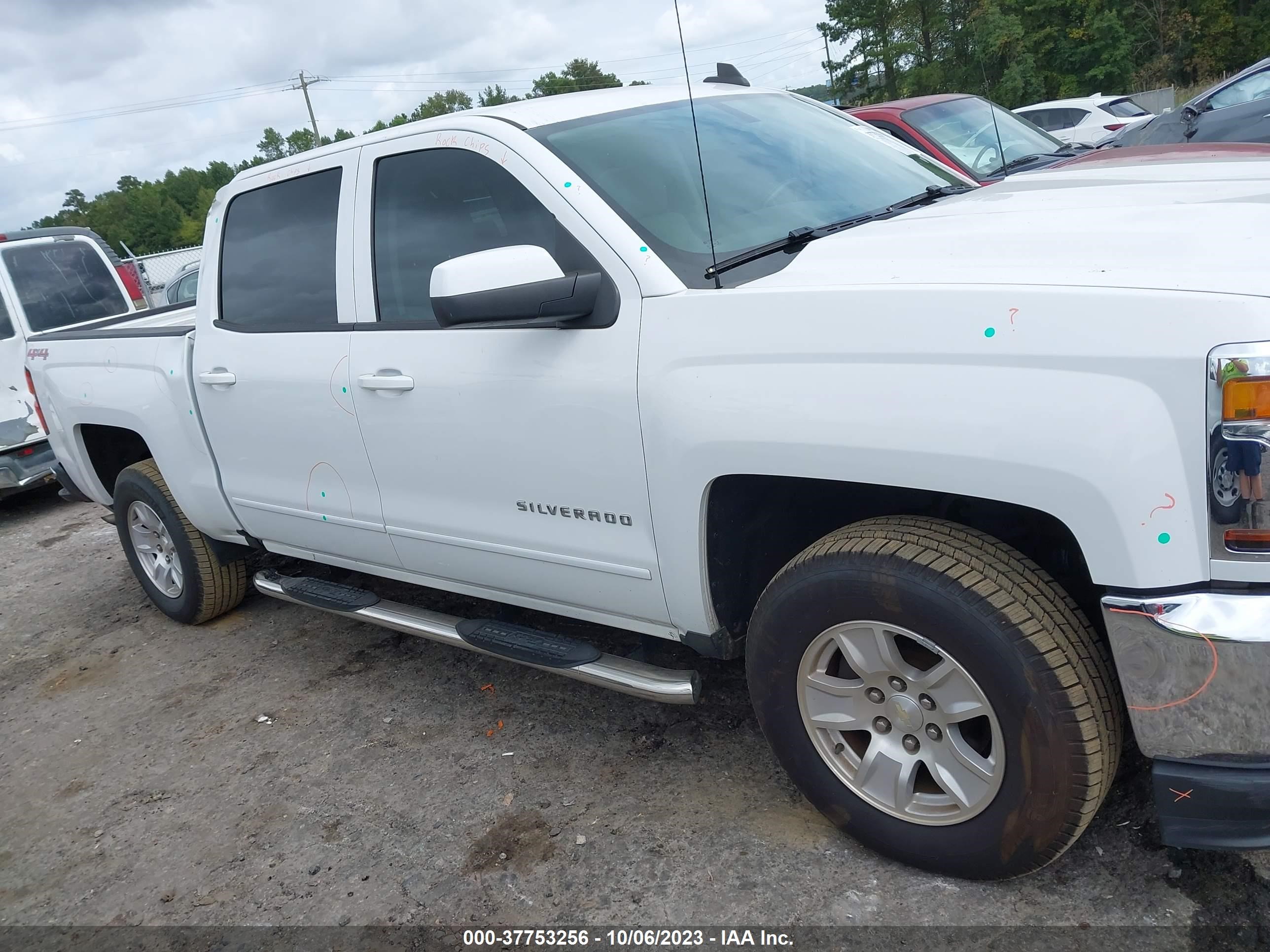 Photo 12 VIN: 3GCUKREH0HG378812 - CHEVROLET SILVERADO 