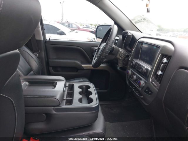 Photo 4 VIN: 3GCUKREH0JG304716 - CHEVROLET SILVERADO 1500 