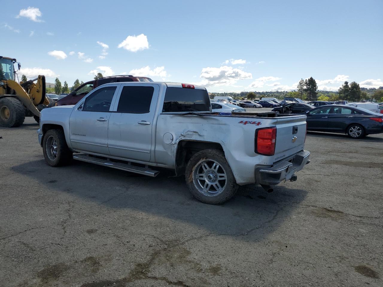 Photo 1 VIN: 3GCUKREH5FG392766 - CHEVROLET SILVERADO 