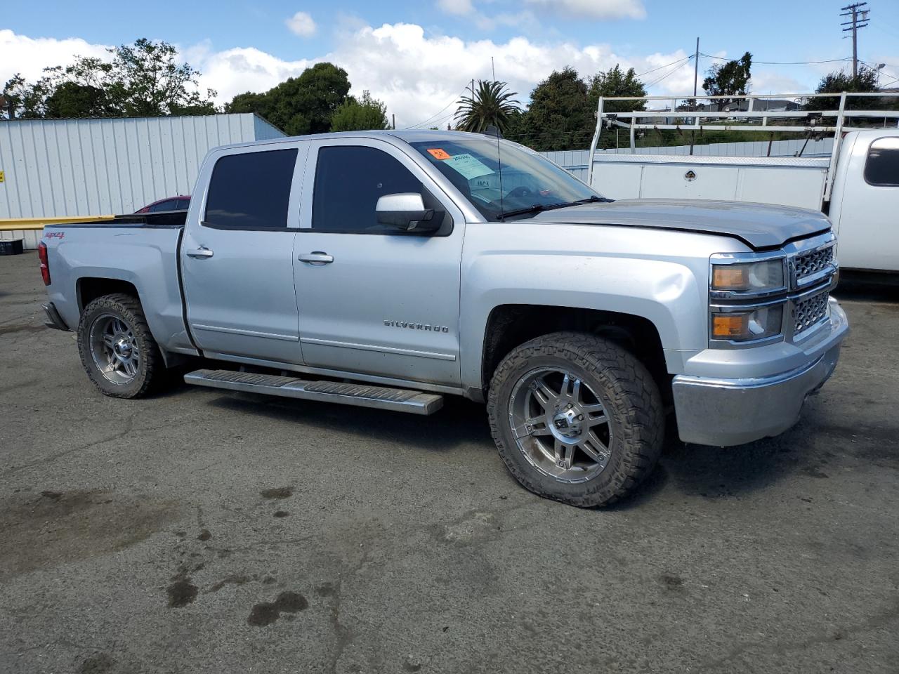 Photo 3 VIN: 3GCUKREH5FG392766 - CHEVROLET SILVERADO 